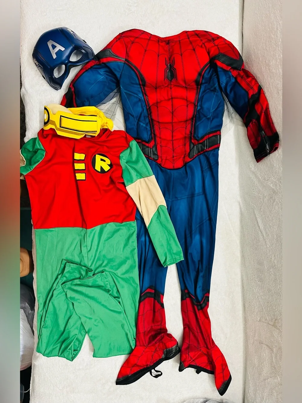 Lot Halloween Boys Costumes Size 6/8 Years Spidermen,Robin Excellent Condition